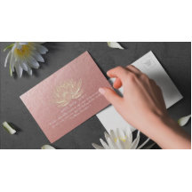 Rose Gold Lotus Yoga Meditation Kursangebot