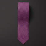 Rose Gold Monogram Diamond Pattern Neck Tie Krawatte<br><div class="desc">Diese Rose Gold Diamond Design verfügt über ein elegantes geometrisches Muster und geschmackvolle Monogramm,  die für Personalisierung,  die sicher beeindrucken,  vor allem,  wenn gepaart mit passenden Socken des gleichen Designs. Die Kombo macht dem Mann in deinem Leben einen großen Vatertag oder ein Geburtstagsgeschenk mit viel Geschmack.</div>
