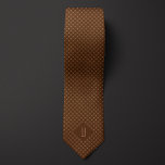 Rose Gold Monogram Diamond Pattern Neck Tie Krawatte<br><div class="desc">Diese Rose Gold Diamond Design verfügt über ein elegantes geometrisches Muster und geschmackvolle Monogramm,  die für Personalisierung,  die sicher beeindrucken,  vor allem,  wenn gepaart mit passenden Socken des gleichen Designs. Die Kombo macht dem Mann in deinem Leben einen großen Vatertag oder ein Geburtstagsgeschenk mit viel Geschmack.</div>