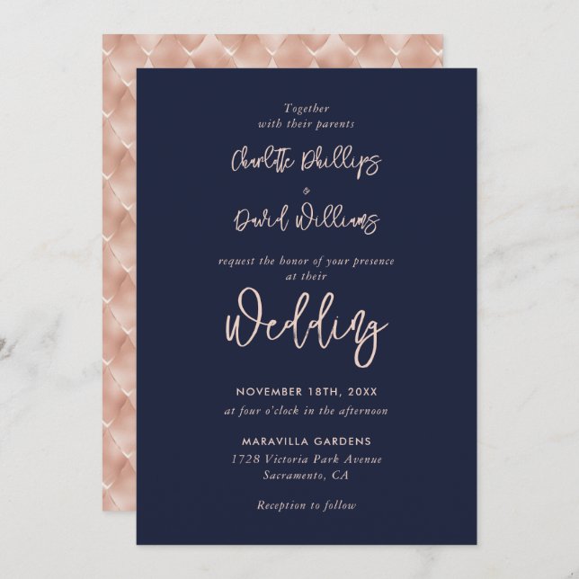 Rose Gold Navy Blue Moderne Script Hochzeit Einladung (Vorne/Hinten)