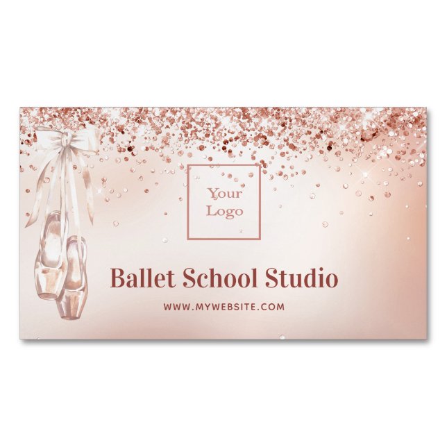 Rose Gold Rosa Glitzer Ballettstudio Logo Magnetische Visitenkarte (Vorderseite)