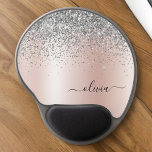 Rose Gold - Schwarz Rosa Silber Glitzer Monogramm Gel Mousepad<br><div class="desc">Rose Gold - Rosa- und Silberne Imitate Foil metallic sparkle Glitzer gebürstete Metal Monogram Name und Initial Mousepad (Mouse Pad). Das macht den perfekten 16 Geburtstag,  Hochzeit,  Brautparty,  Jubiläum,  Babydusche oder Junggeselinnen-Abschied Geschenk für jemanden,  der Lieben glamourösen Luxus und schicke Stile.</div>