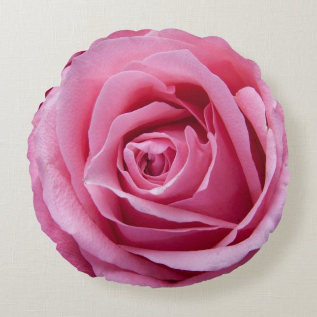 Rose Knospe, dunkelrosa Rose, Blütenblätter Rundes Kissen (Vorderseite)