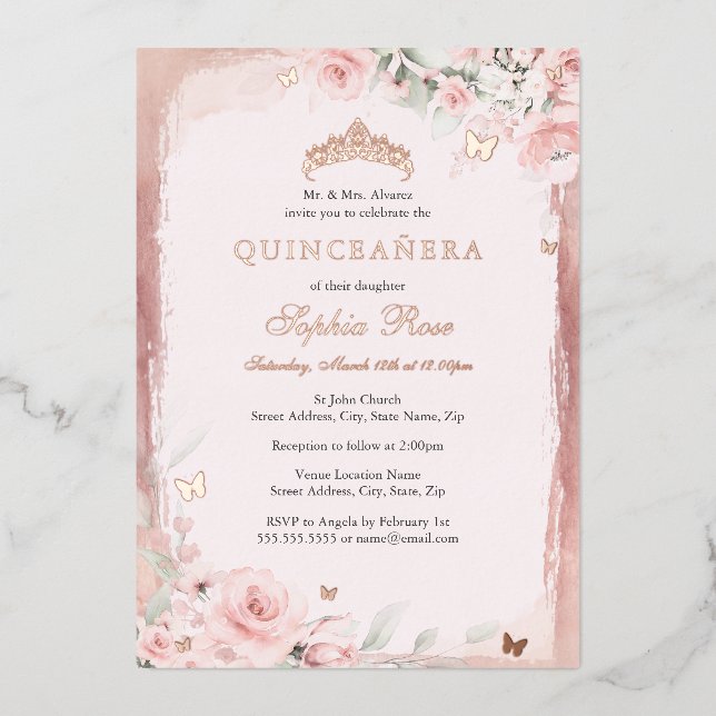 Rose Rosa Bläserschmetterling Tiara Quinceanera 15 Folieneinladung (Vorderseite)