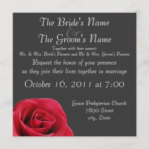 rose rouge sur les invitations à un mariage gris