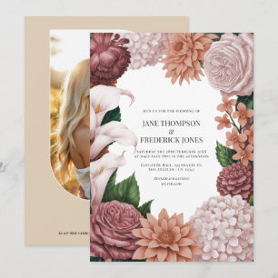 Rosé-Ton, Terra Pink und Pfingstrosen-Rauch Floral Einladung
