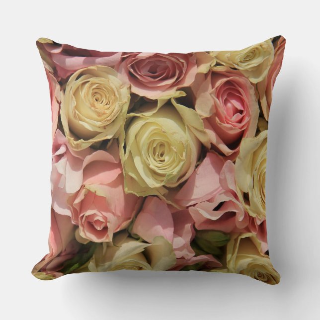 Rose und Latethyrus vom Rose Garden Kissen (Vorderseite)