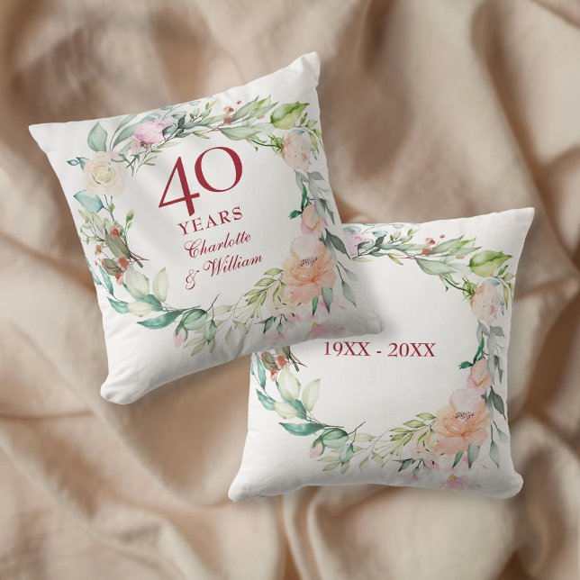 Rose zum 40. Geburtstag der Ruby Garland Kissen (40th Ruby Wedding Anniversary Roses Garland Throw Pillow)