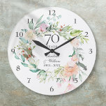 Rose zum 70. Hochzeitstag Große Wanduhr<br><div class="desc">Mit einer zarten Aquarellblütengarage kann diese schicke botanische Jubiläumsuhr mit Ihrem besonderen Platin-Jubiläum-Set in eleganter Typografie personalisiert werden. Entwickelt von Thisisnotme©</div>