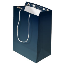 Rosennetz auf blauem Farbverlauf Geschenktüte