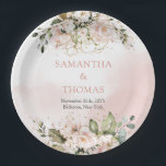 Rosenrosen Eukalyptus-Grüngold Pappteller<br><div class="desc">Stellen Sie sich die bezaubernde Szene an einem Hochzeitsempfang vor, an dem rustikale Rosen mit rosa Rosen aus rotem Rot, verwoben mit zartem Eukalyptusgrün, die elegante Teller aus Goldpapier schmücken. Jeder Teller erzählt eine Geschichte von Romantik und Naturschönheit, die die Liebe und Persönlichkeit des Paares widerspiegelt. Diese einzigartig gestalteten Teller...</div>