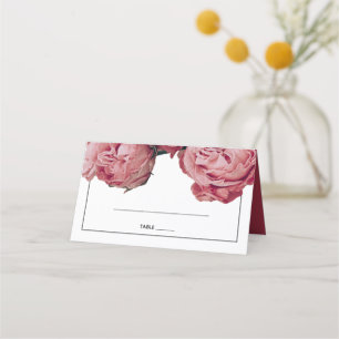 Rosenrosen Hochzeitsstimmung in eleganten Platzkar Platzkarte
