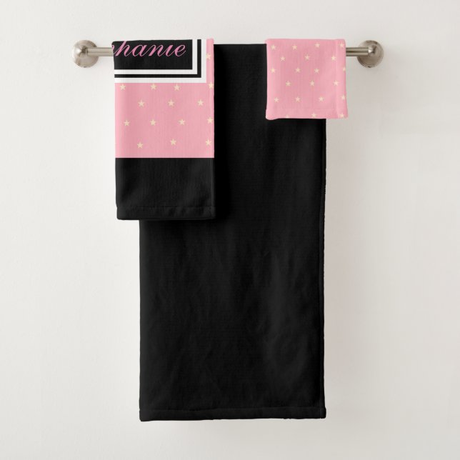 Roses et Noirs avec des étoiles Serviette de bain  (En situation)