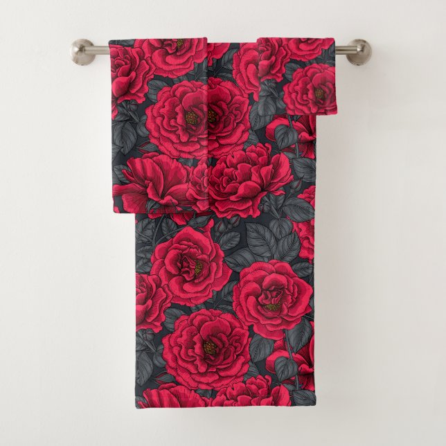 Roses rouges avec feuilles gris sur noir (En situation)