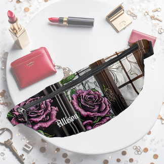 Roses violets près de la fenêtre - style gothique