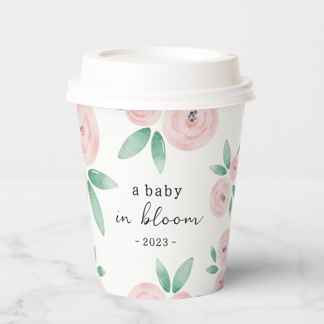 Rosey Baby in Bloom Baby Showeinladung Pappbecher (Vorderseite)
