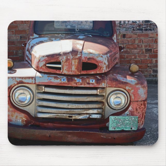 Rostiger alter Lastwagen Mousepad (Vorne)
