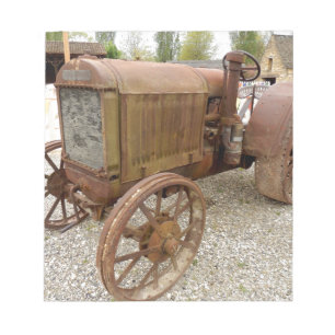 Rostiger Vintage-Traktor Notizblock