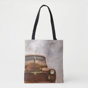 Rostiges altes antikes Auto Tasche