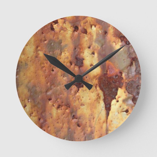 Rostiges Metall Runde Wanduhr (Vorderseite)