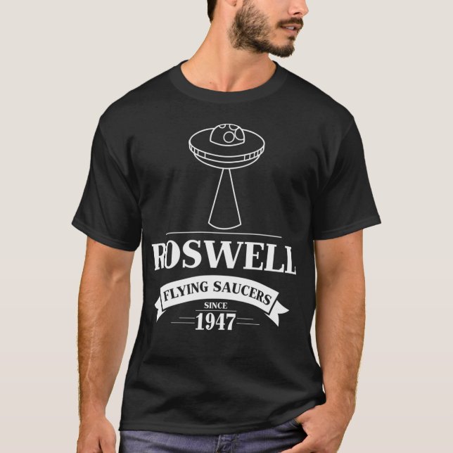 Roswell Flying Saucer seit 1947 T-Shirt (Vorderseite)