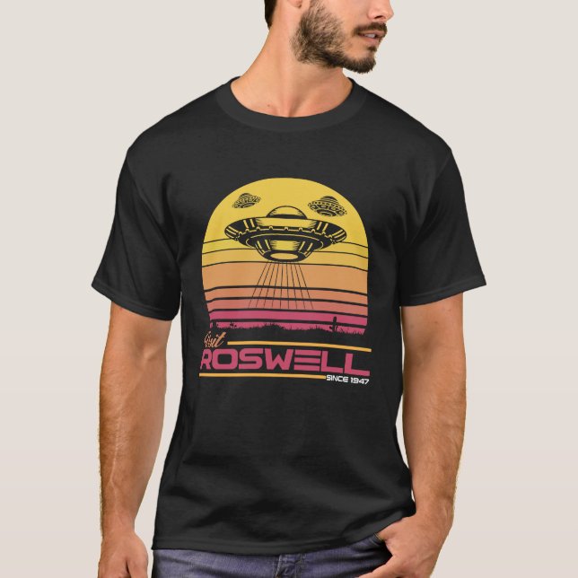 Roswell New Mexico UFO Visit T-Shirt (Vorderseite)