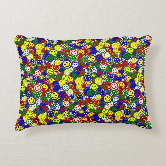 ROT-ACCENT-PILLOW-Face-Beads Zierkissen (Vorderseite)