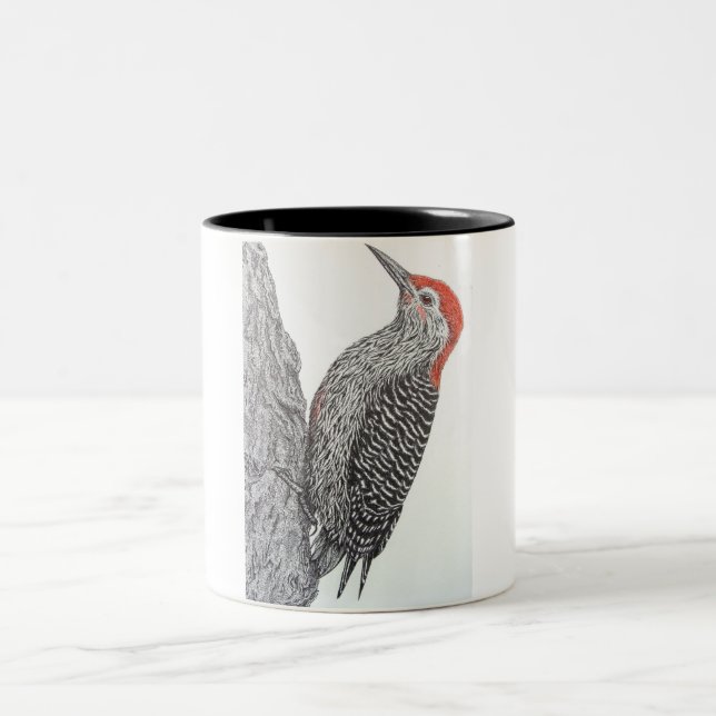 Rot aufgeblähter Specht Zweifarbige Tasse (Mittel)