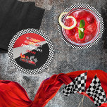 Rot | Black Go Kart Racing Geburtstag Runder Pappuntersetzer<br><div class="desc">Rennen Sie sich weiter und feiern Sie einen kart rennen Geburtstag. Dieses Geburtstagsgeschenk mit einem roten und schwarzen Go-Kart mit einem roten Helm und Flammen, die auf der Rückseite des Go-Kart schießen. Die Wörter "Bereit, Set, Go!" werden auch in einem brennenden Farbverlauf ausgeführt. Ein paar karierte Flaggen schwenken den Fahrer...</div>
