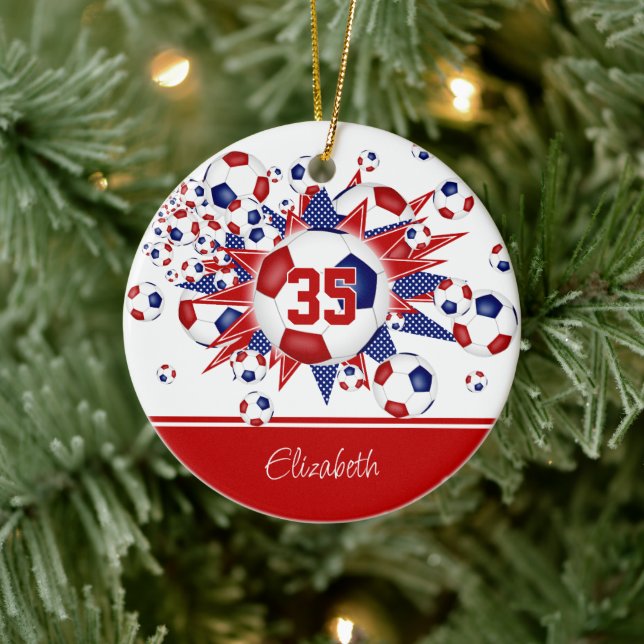 Rot-blaue Fußballbällchen halten Sake Keramik Ornament (Baum)