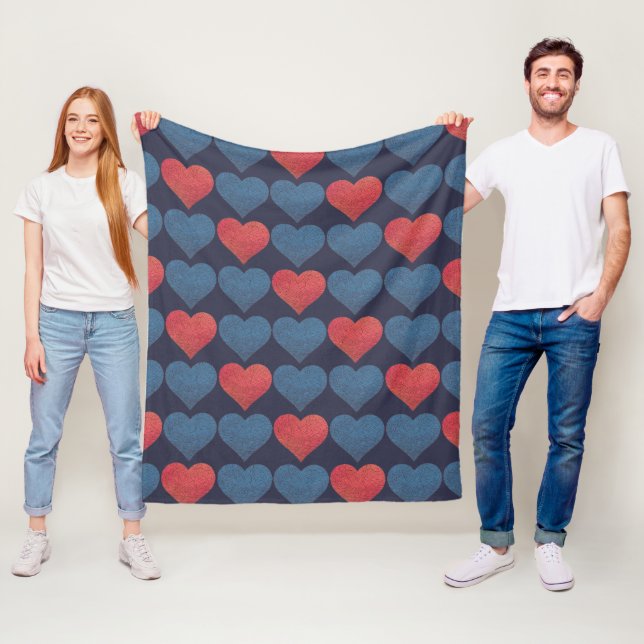 Rot-blaues Herzenmuster Fleecedecke (Beispiel)