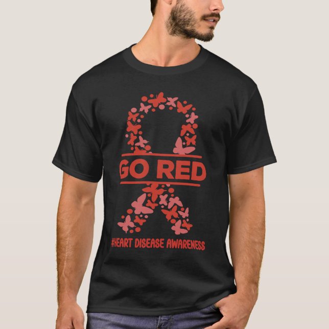 Rot für Frauen: Herzerkrankungen Aufklärungstragen T-Shirt (Vorderseite)