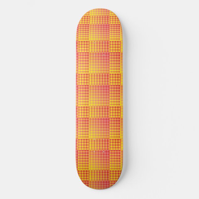 Rot Gelb Karo abstraktes Muster Skateboard (Vorderseite)