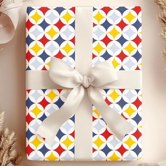 Rot Gelb Marineblau Geometrisches Diamantmuster Geschenkpapier (Von Creator hochgeladen)