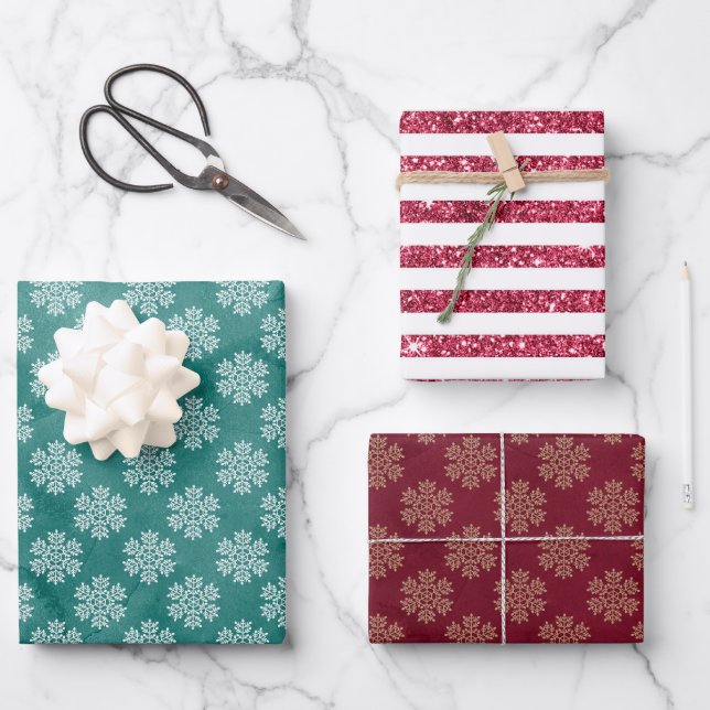 ROT & GRÜNE MIT WEISSEN FERIENSCHNEEBERN GESCHENKPAPIER SET (Vorderseite)