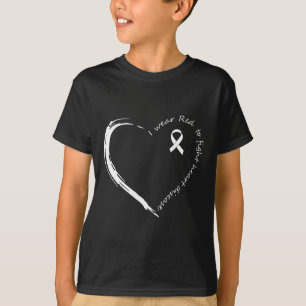 Rot tragen, um Herzkrankheiten zu bekämpfen T-Shirt