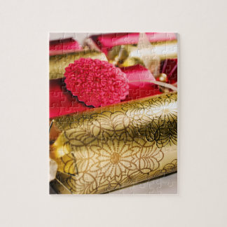 Rot und Goldweihnachtscracker