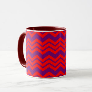 Rot und violettes Chevron-Musterdesign Tasse