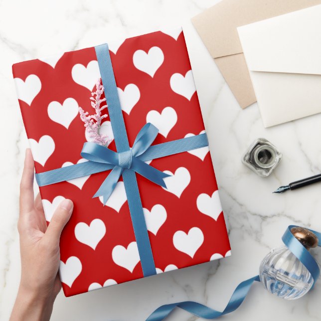 Rot-Weiß-Herzmuster-Stoff  Geschenkpapier (Schenken)