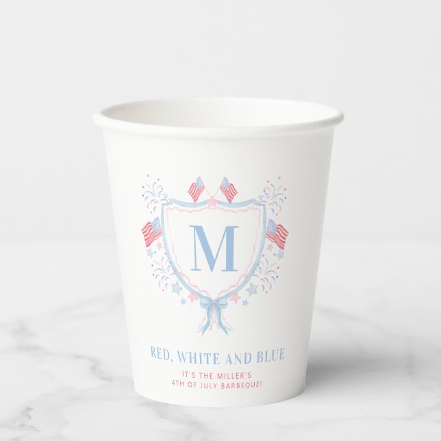 Rot, Weiß und Blau 4. Juli GRILLEN Monogram Wappen Pappbecher (Vorderseite)