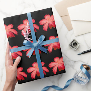 Rote Aquarell-Blumenmuster auf Schwarz Geschenkpapier