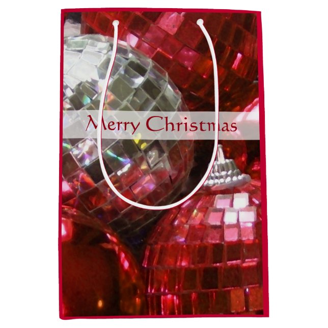 Rote Baubles Frohe Weihnachtsgeschenke Medium Mittlere Geschenktüte (Vorderseite)