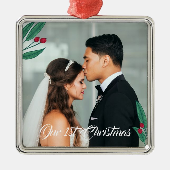 Rote Beeren - unser erstes Weihnachten - Ornament Aus Metall (Vorne)