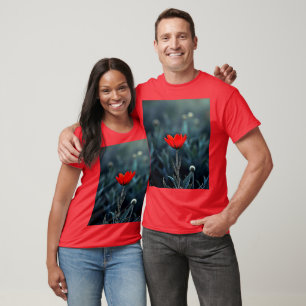 Rote Blume Dunkle Nacht Einsamkeit Kunst T-Shirt