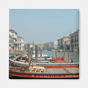 Rote Boote in Venedig Magnet