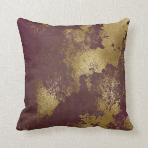 Rote Burgunder beunruhigte Grungy Goldwand Kissen