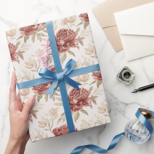 Rote Creme Blumen Brautparty Geschenkpapier (Schenken)
