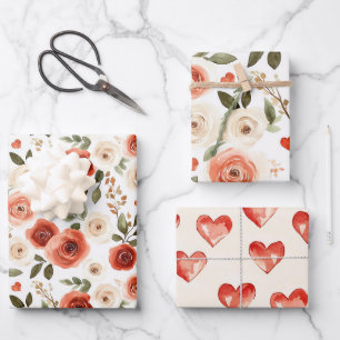 Rote Creme-Herzen und Blumen Brautparty Geschenkpapier Set
