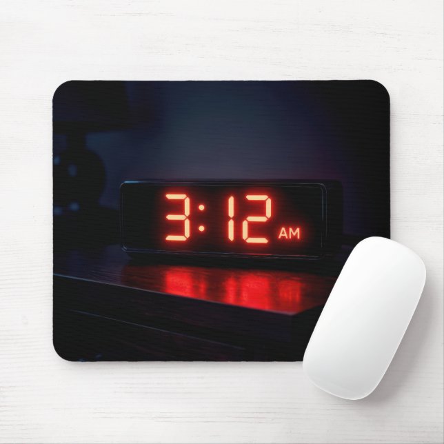 Rote digitale Uhr mit früher Morgenstunde Mousepad (Mit Mouse)