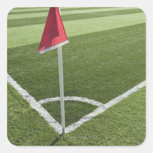 Rote Ecke auf Fußballfeld Quadratischer Aufkleber